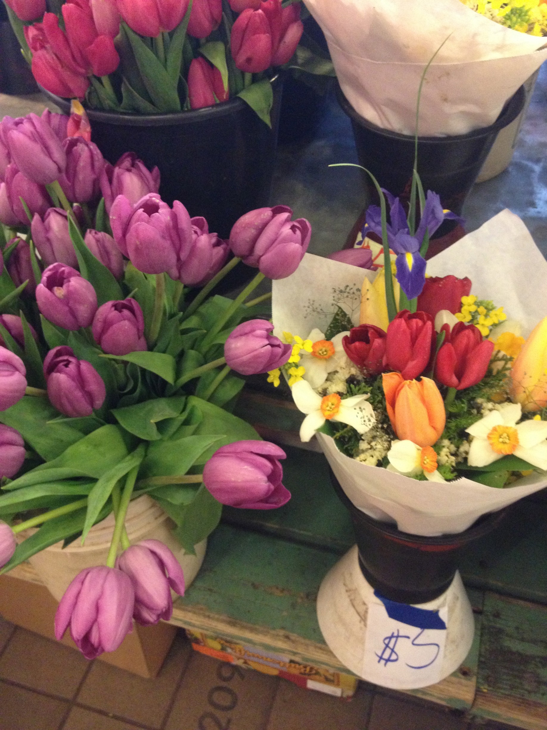 Pike's Market Flowers