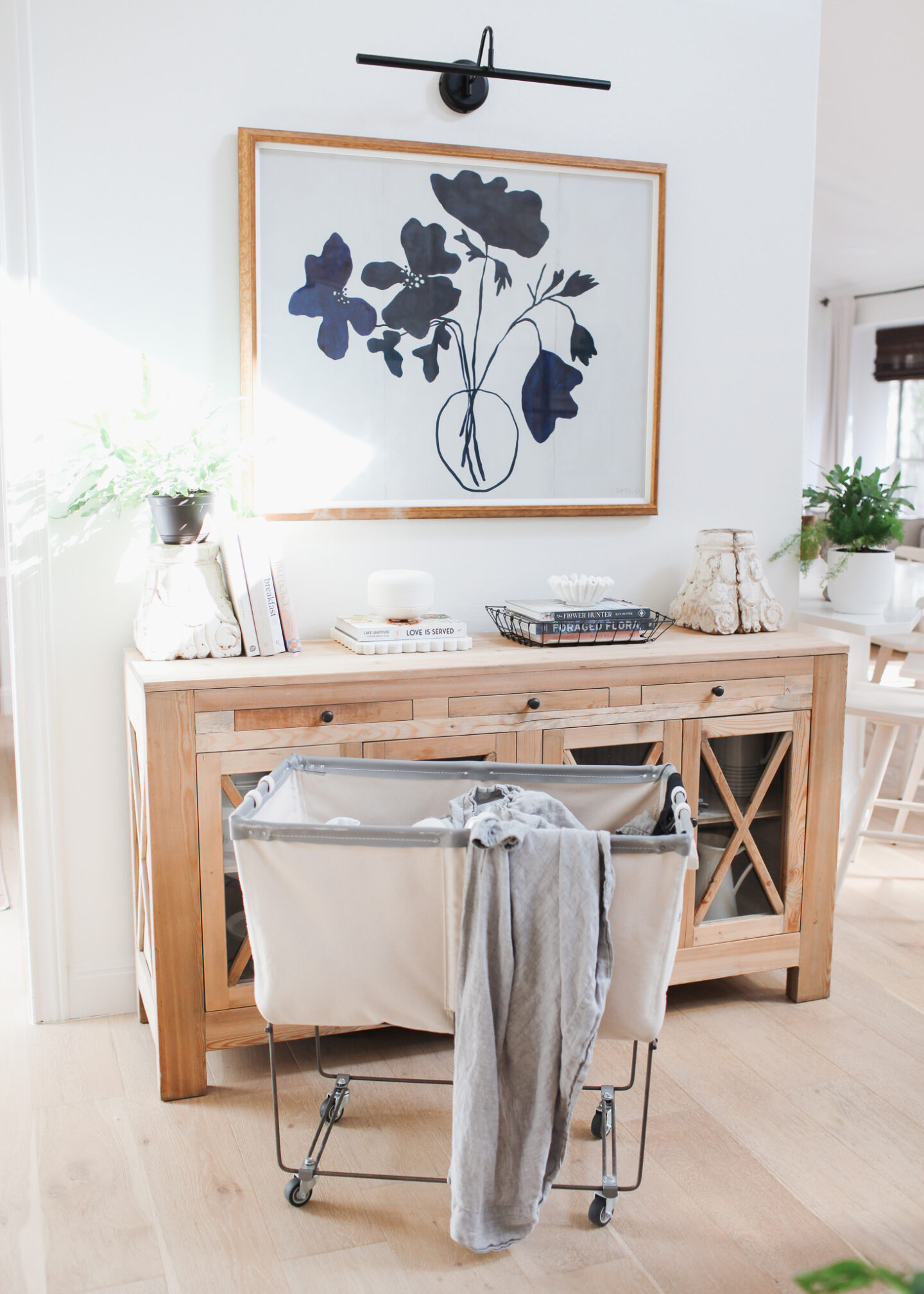 Laundry utility cart on wheels